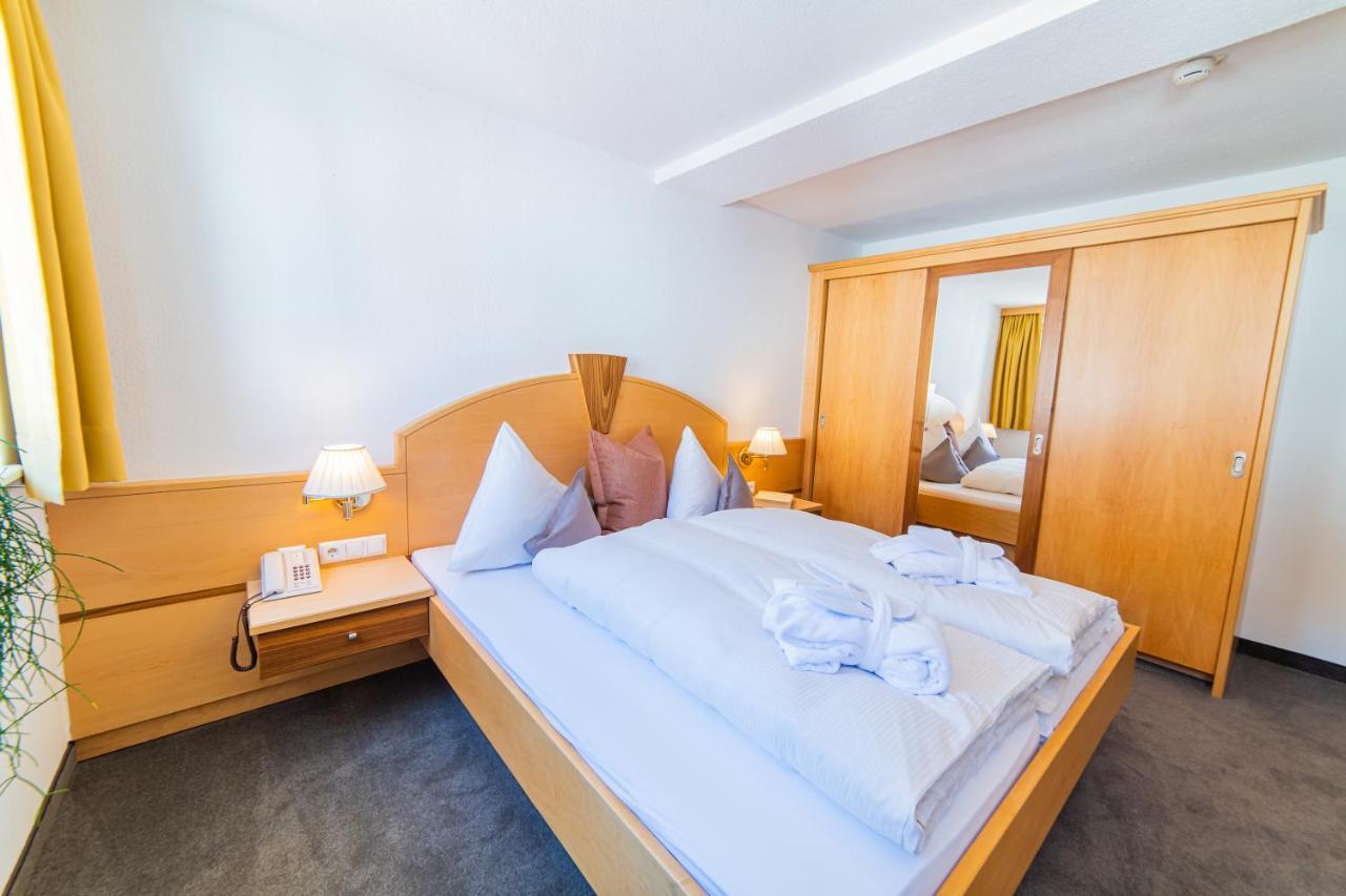 Aparthotel Hochland Gmbh Nauders Eksteriør bilde