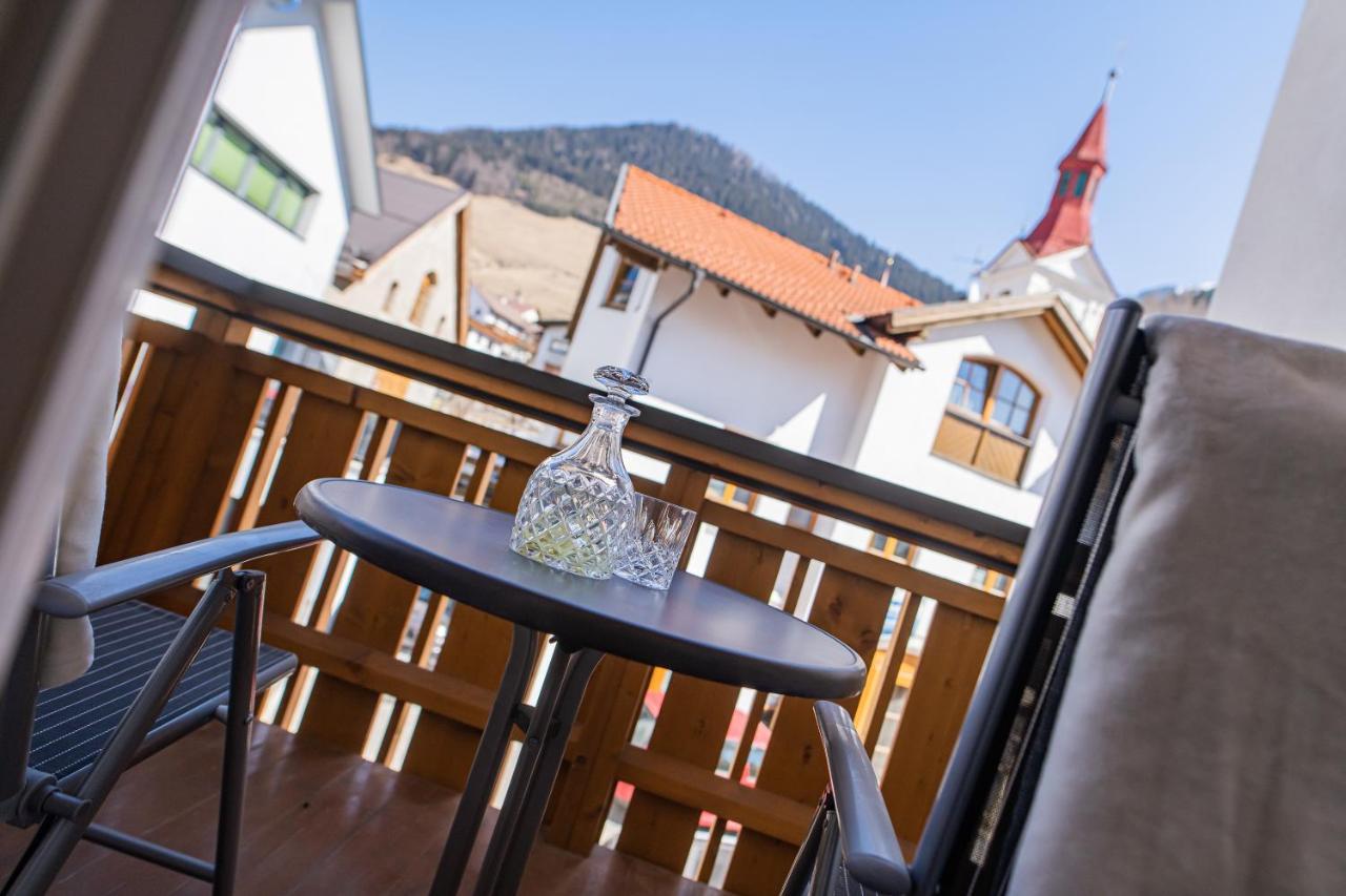 Aparthotel Hochland Gmbh Nauders Eksteriør bilde