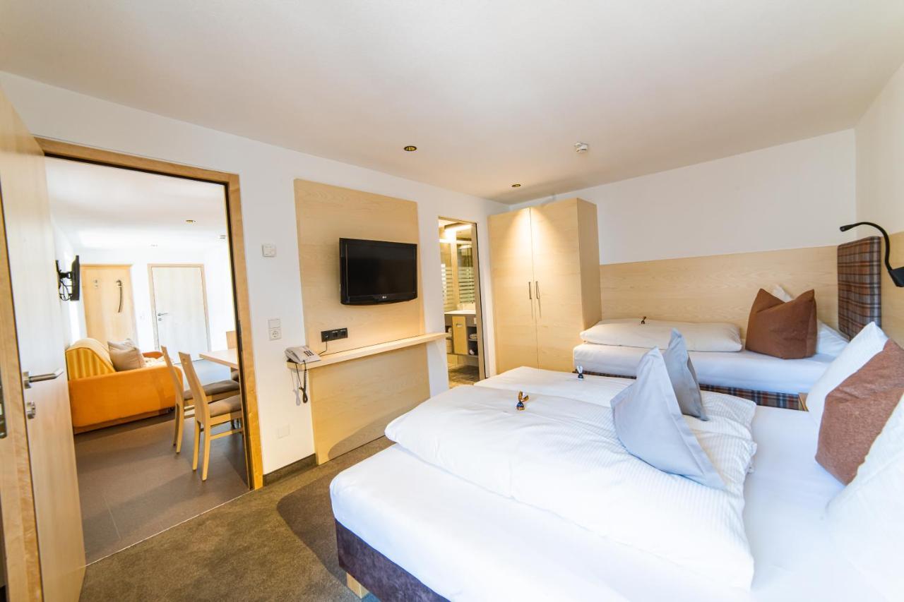 Aparthotel Hochland Gmbh Nauders Eksteriør bilde